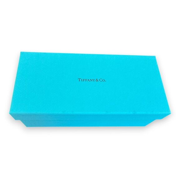 Tiffany & Co Cat Eye Sunglasses Blue Gradient Lens Black Frame TF4105HB NIB - Picture 6 of 7